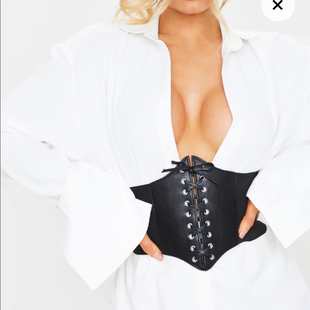 Prettylittlething Black PU Lace Up Corset Belt